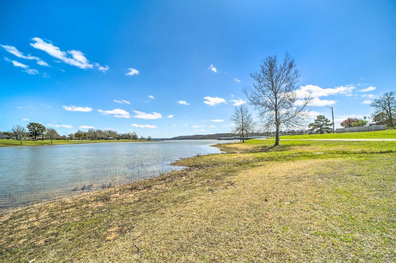 Lake Eufaula Retreat With Fire Pit, Near Main St! Villa Luaran gambar